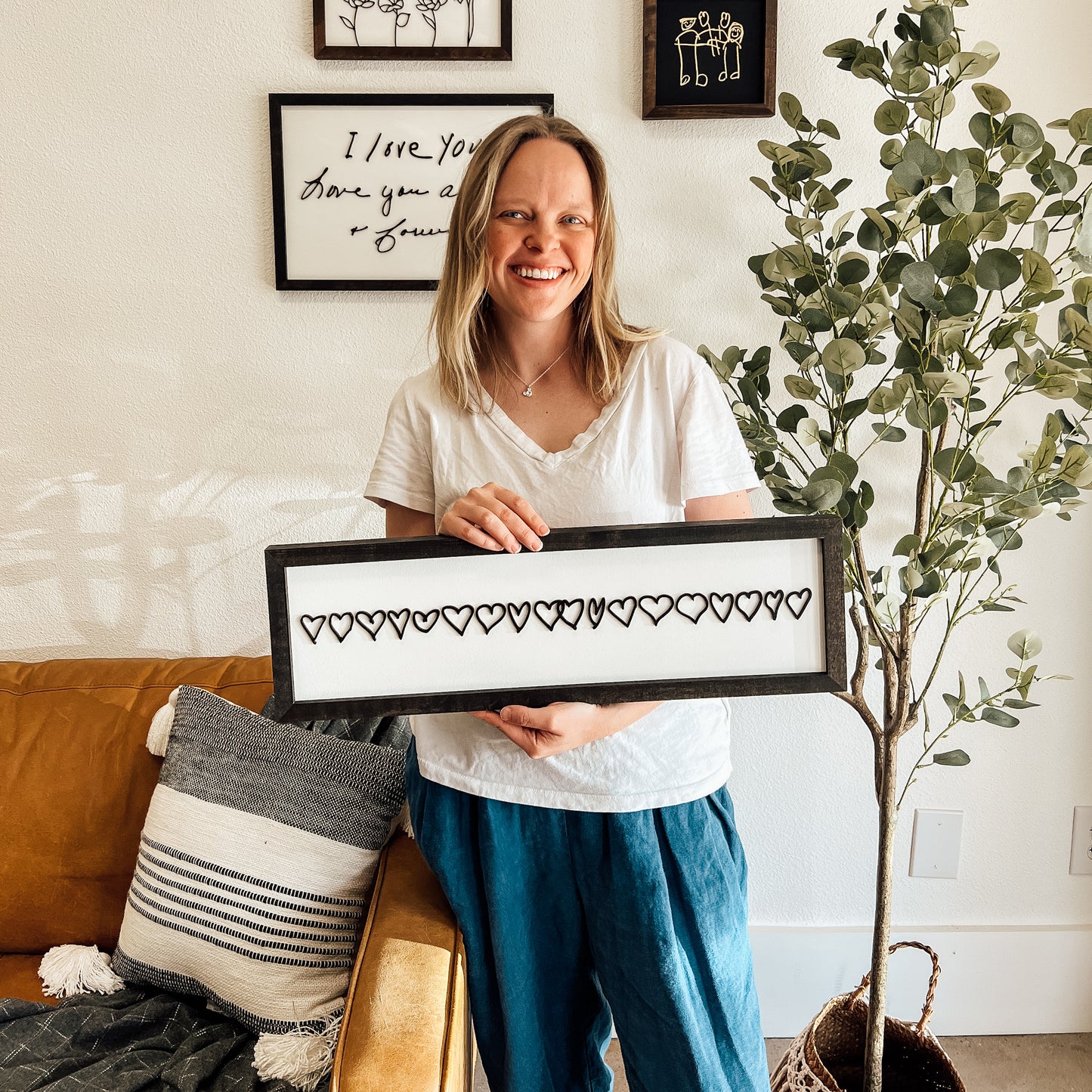 Black Handwritten Hearts Sign