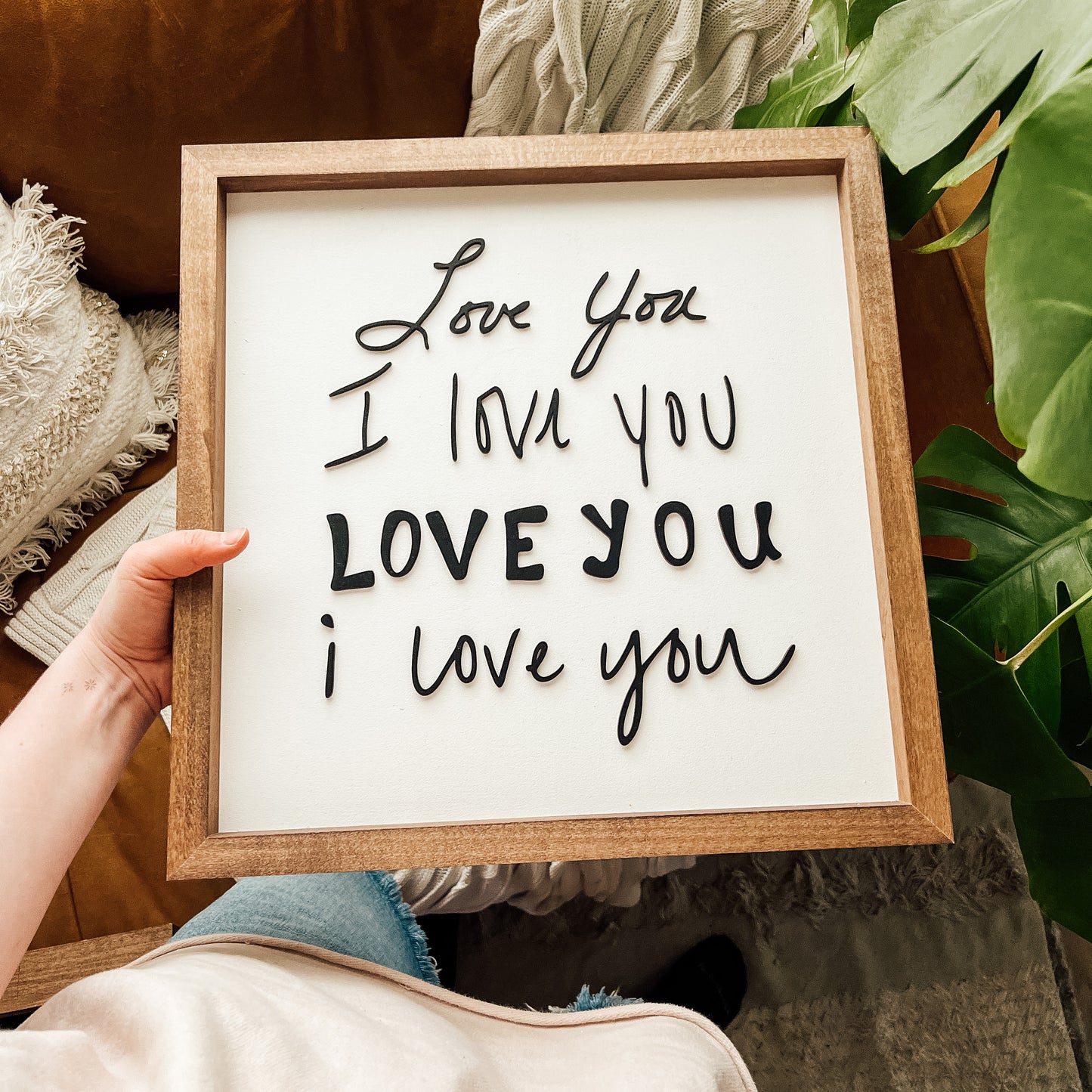 Multiple "I love you" sign!